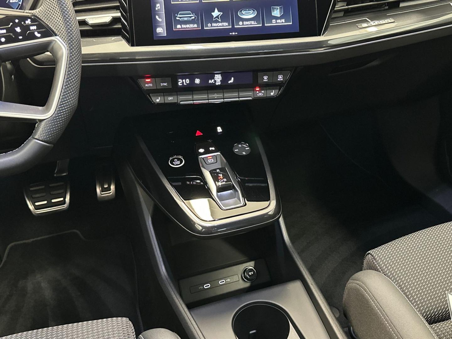 Image about Audi Q4 e-tron 40 e-tron
