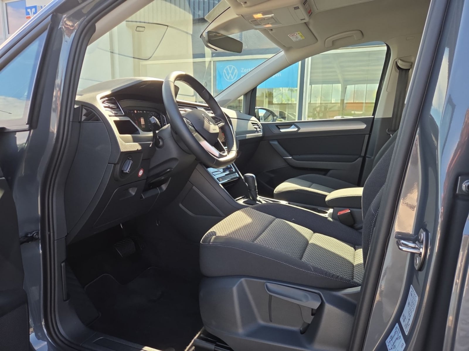 Volkswagen Touran – Bild 15
