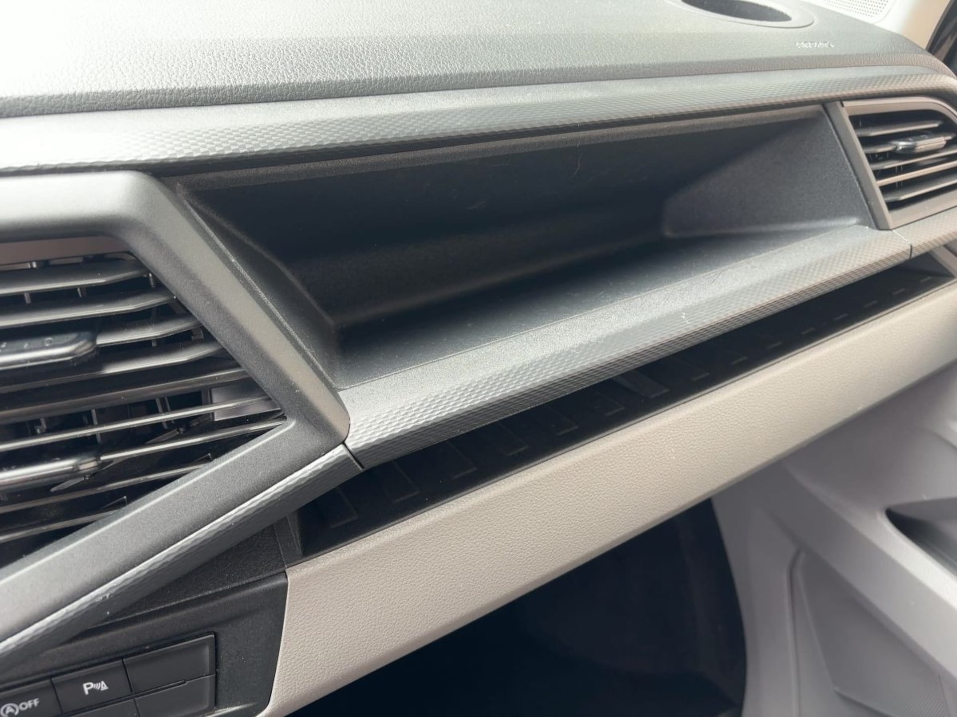 Volkswagen T6.1 Transporter Kasten kurzer Radstand