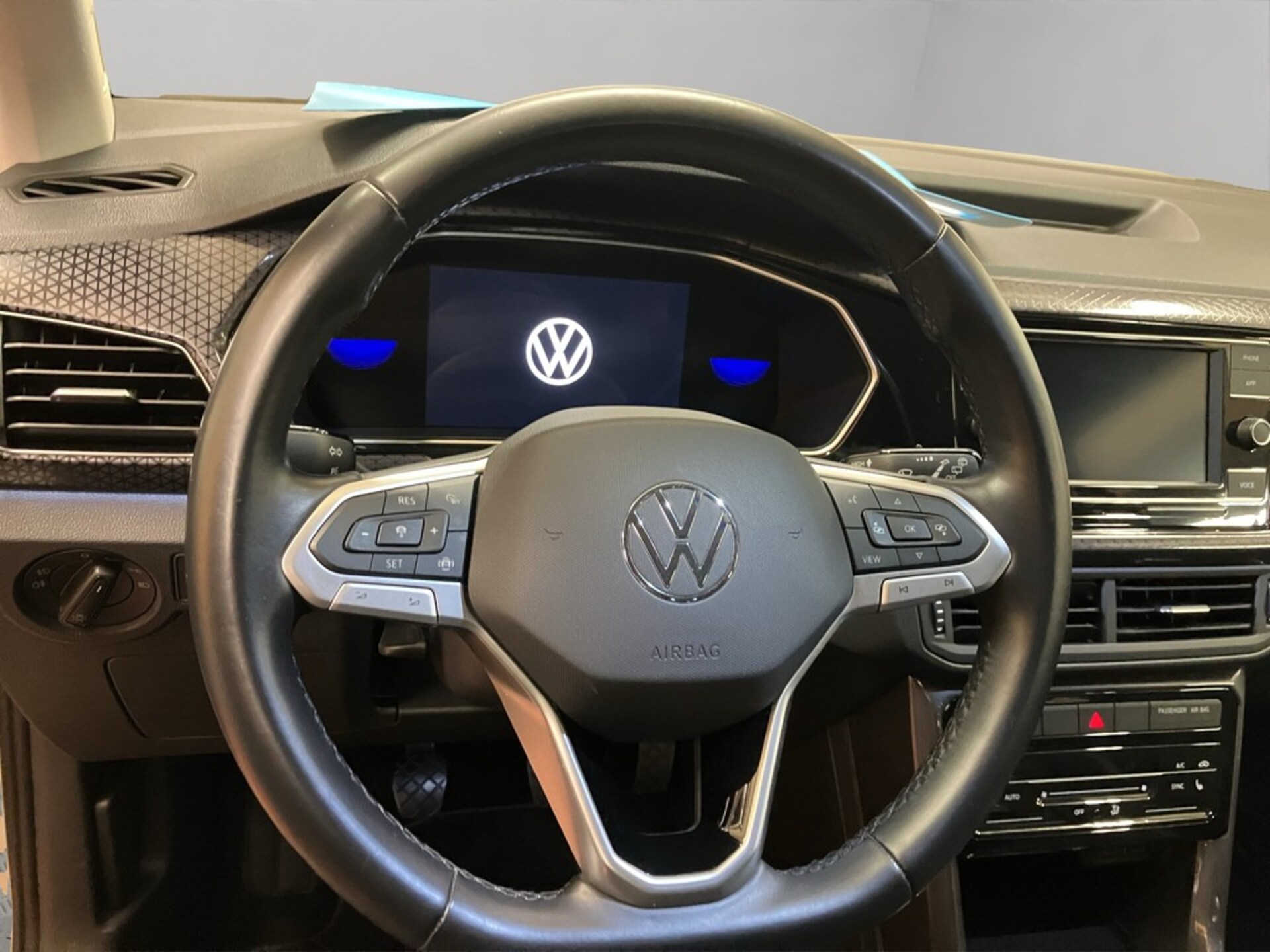 Volkswagen T-Cross Style
