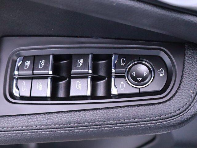 2024 Porsche Macan Base - Photo 16