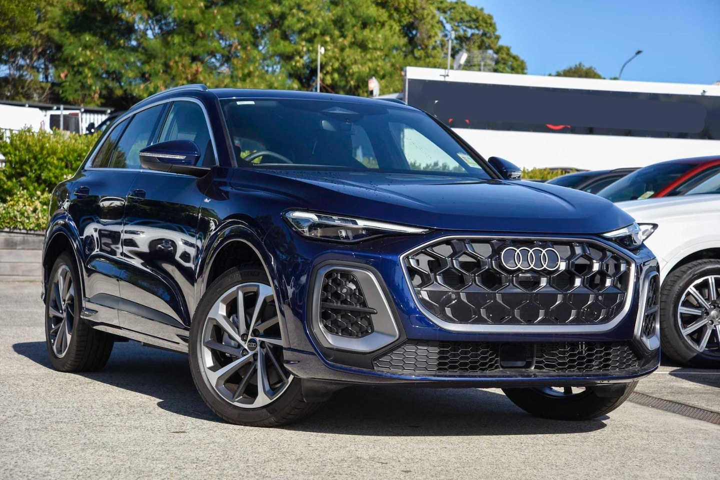 Image about Audi Q5 SUV TDI quattro 150 kW sport