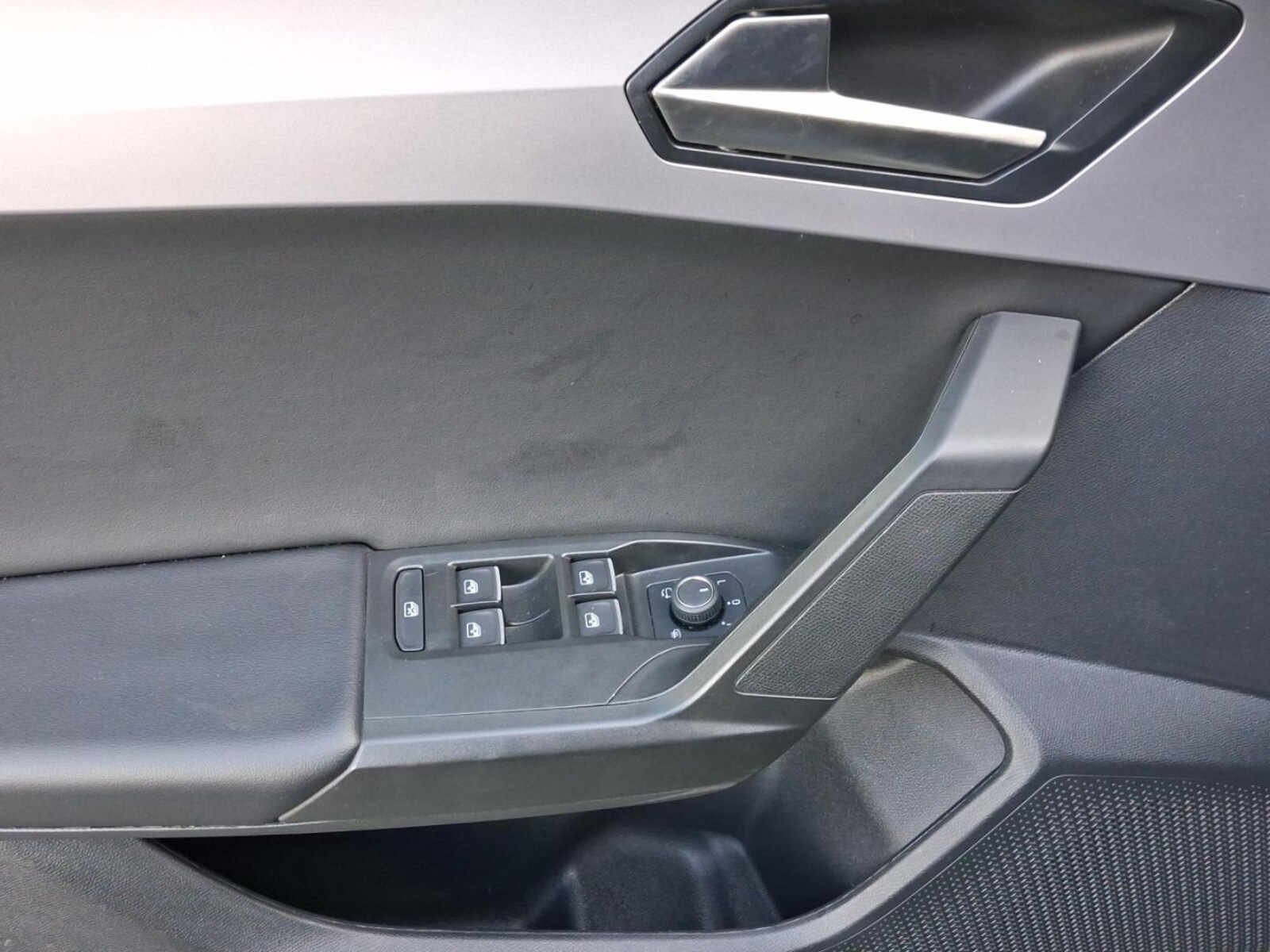 SEAT Leon – Bild 8