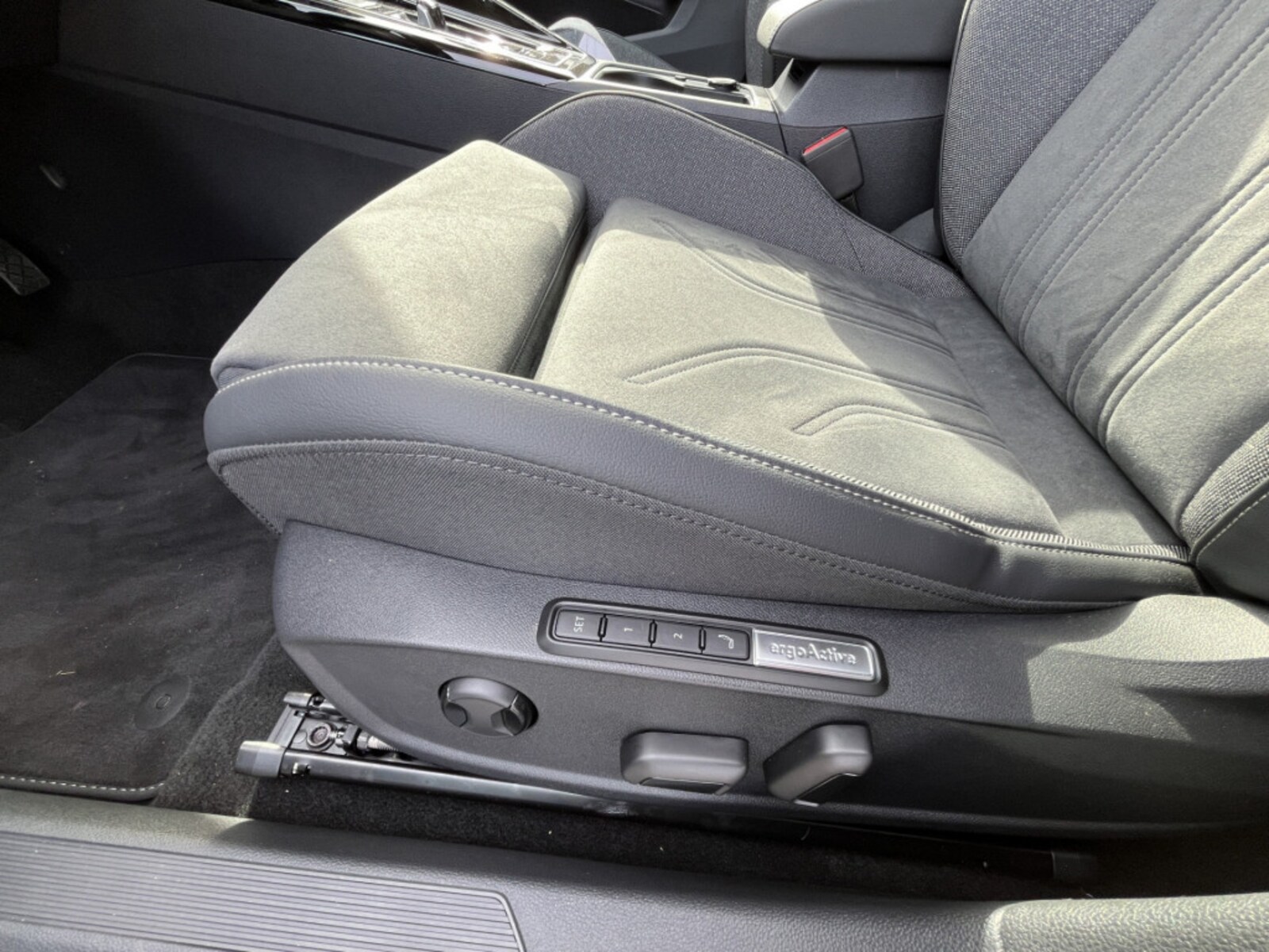 Volkswagen Golf Variant – Bild 21