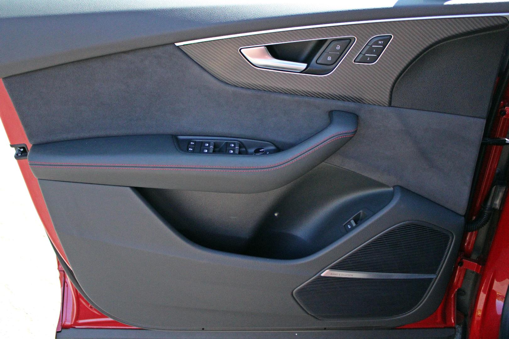 Image about Audi SQ8 SUV TFSI quattro tiptronic