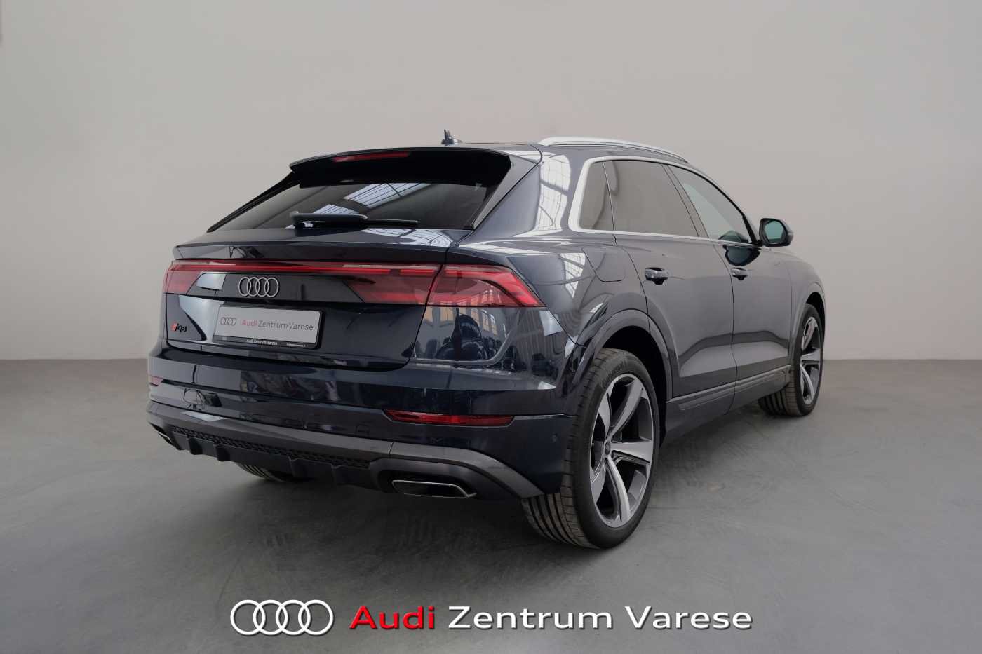 Image about Audi Q8 SUV S line edition 50 TDI quattro 210 kW (286 CV) tiptronic