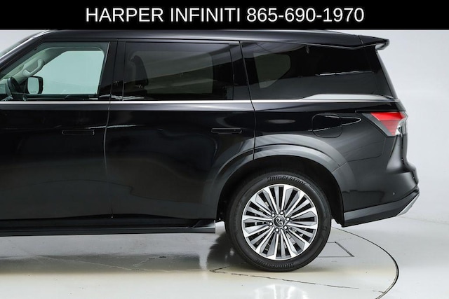 2025 Infiniti QX80