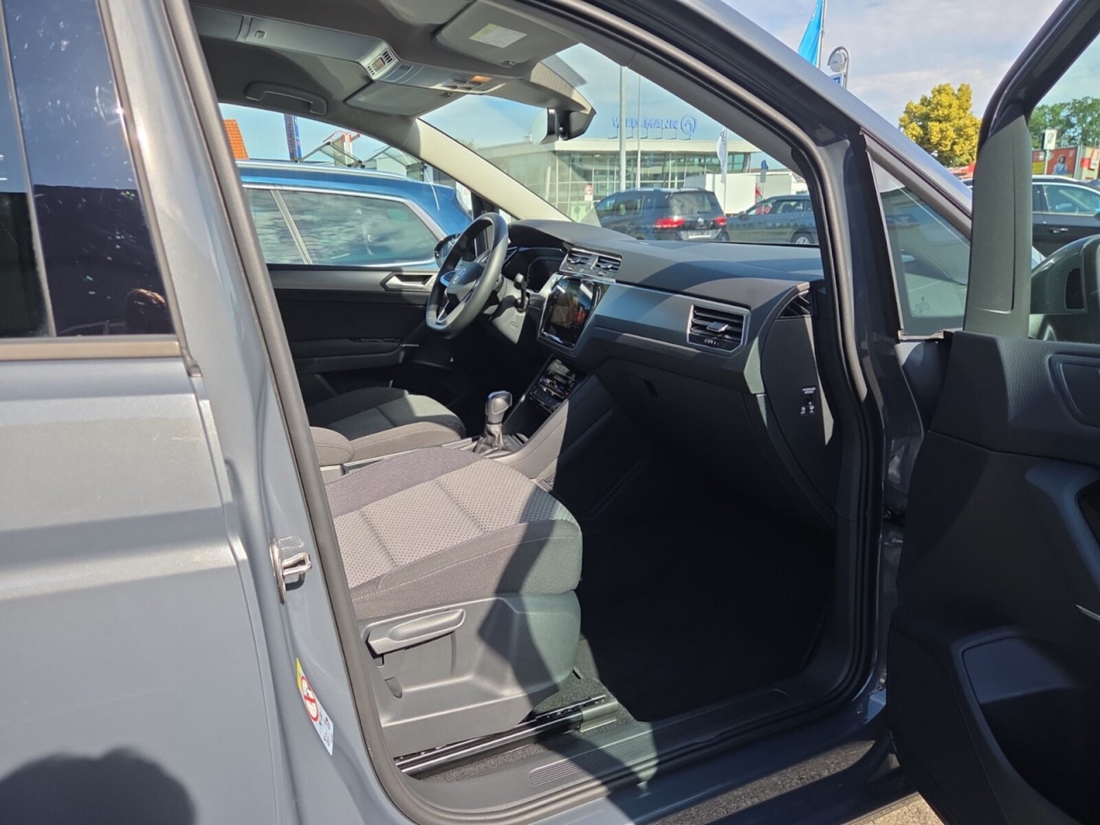 Volkswagen Touran – Bild 16