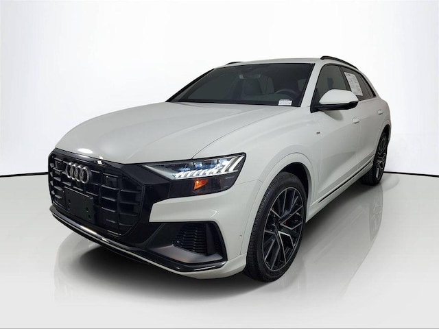 2023 Audi Q8