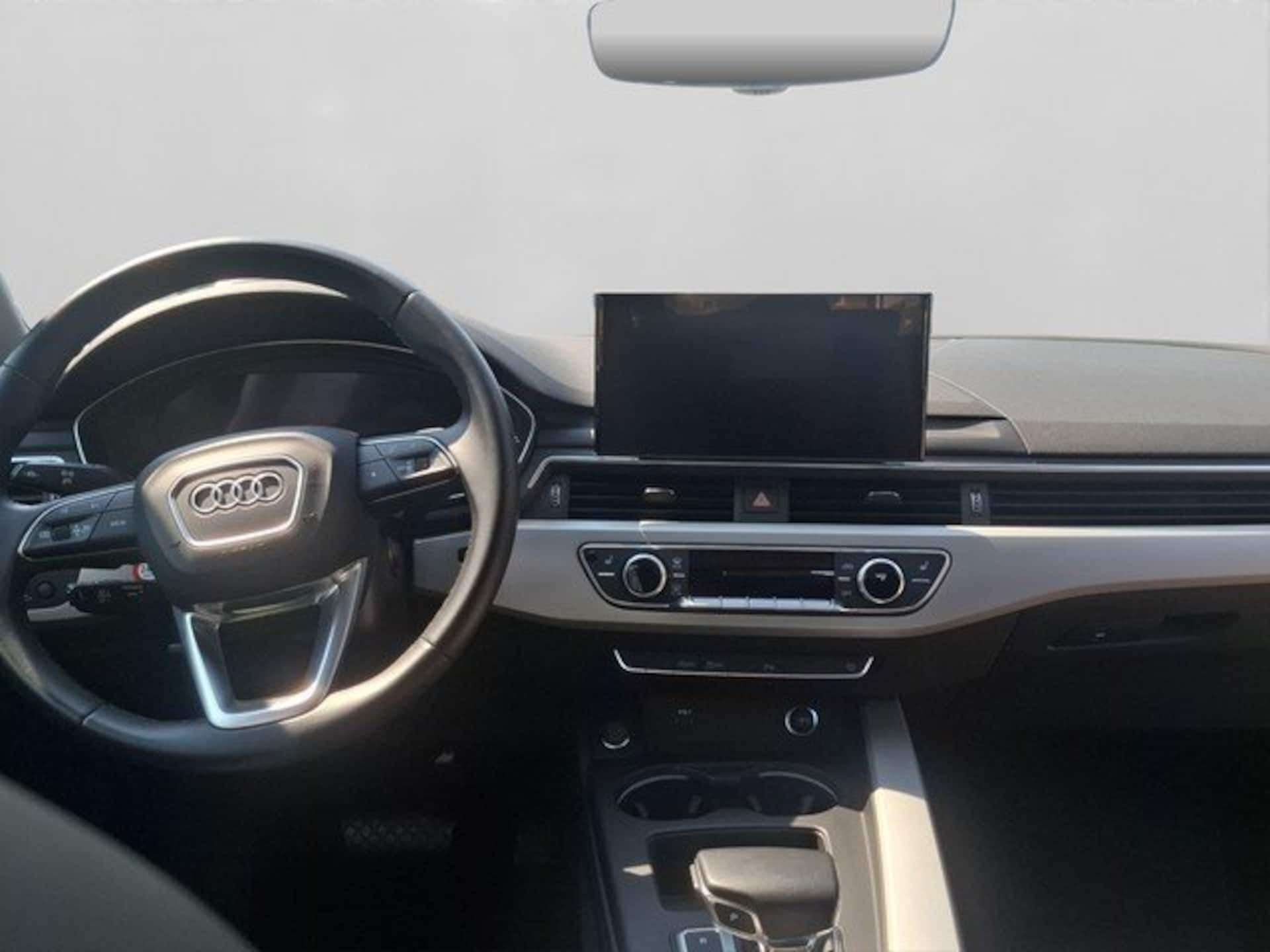 Audi A4 Avant Advanced