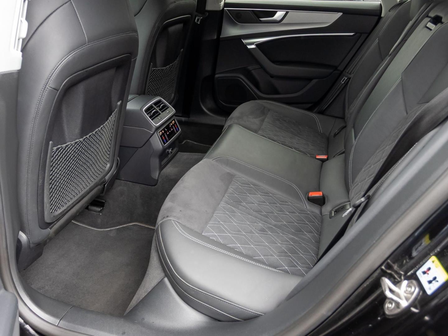 Bild über Audi S7 Sportback TDI quattro tiptronic - für weitere Informationen kontaktieren Sie den Audi Partner