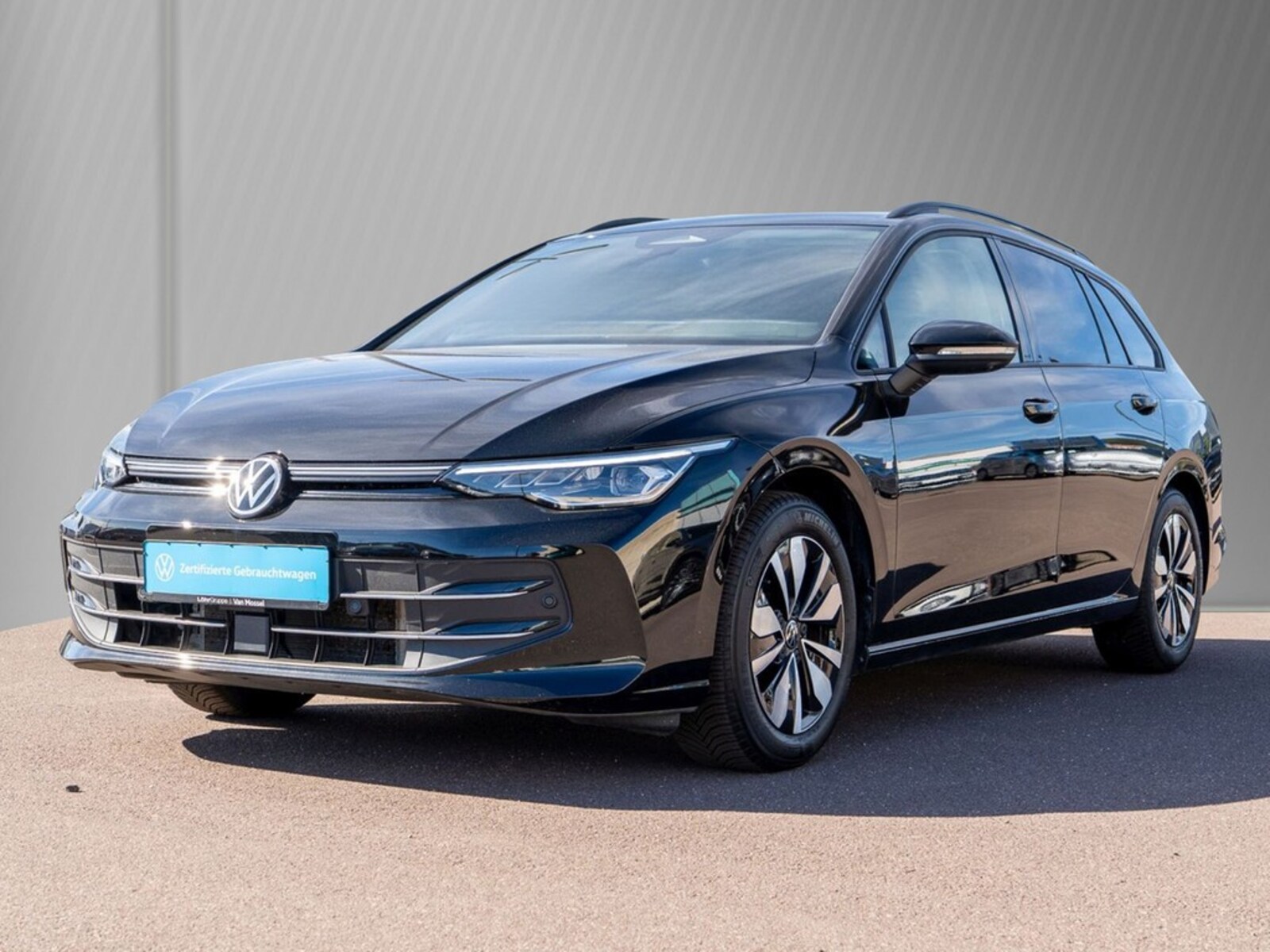 Volkswagen Golf Variant – Bild 2