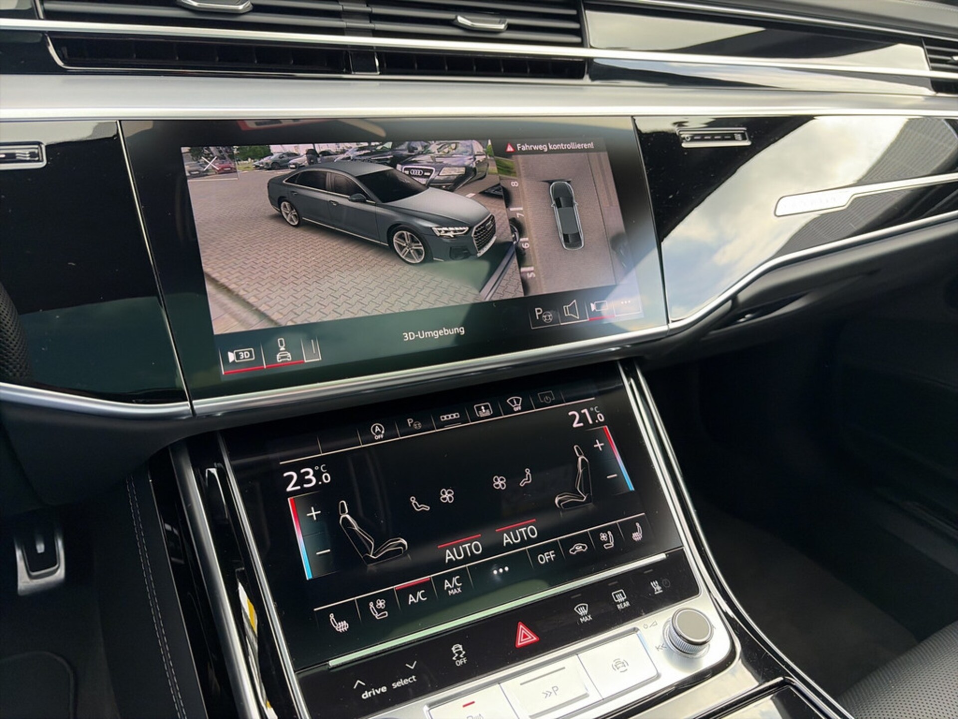 Audi S8