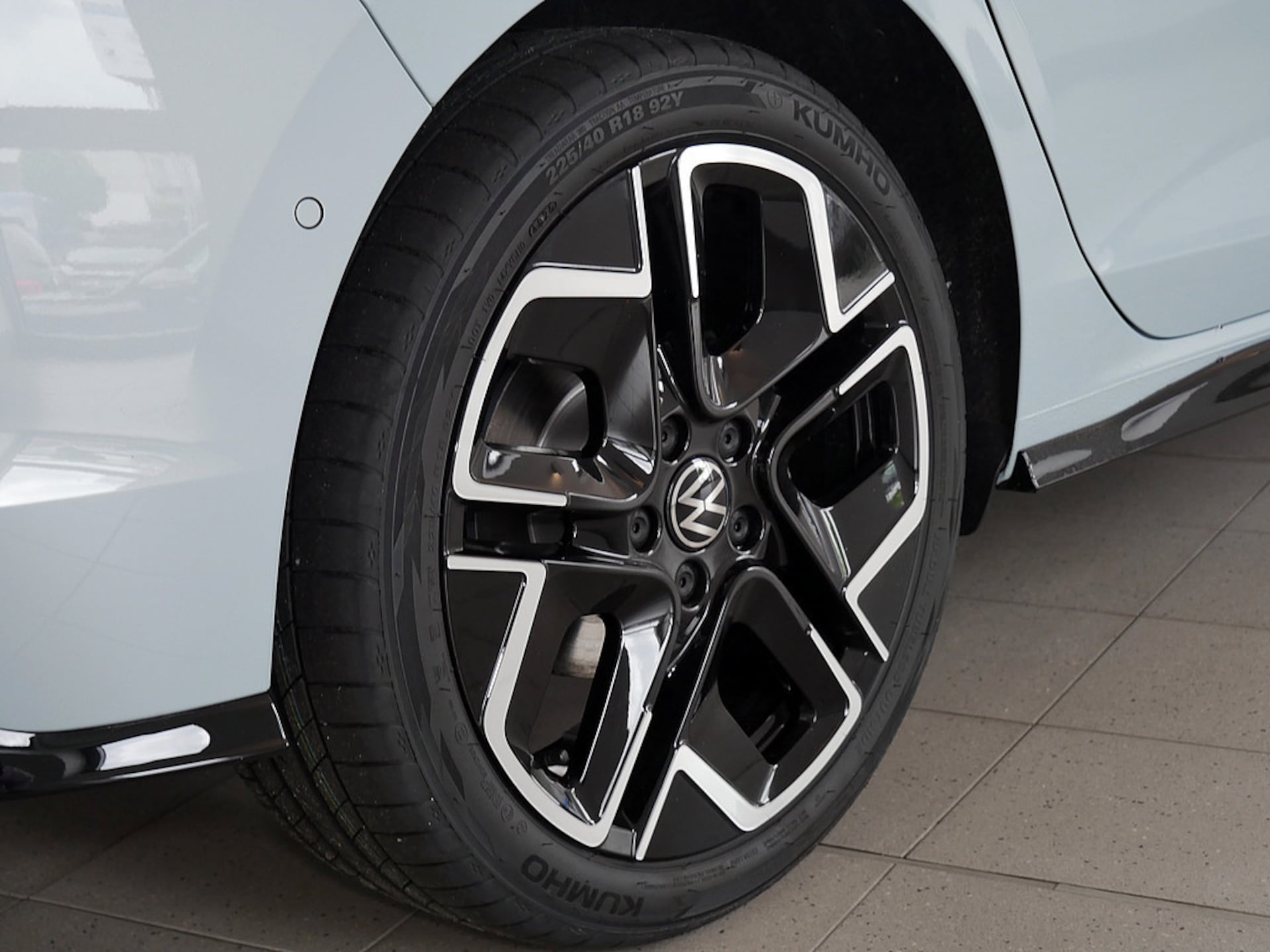 Volkswagen Golf R-Line