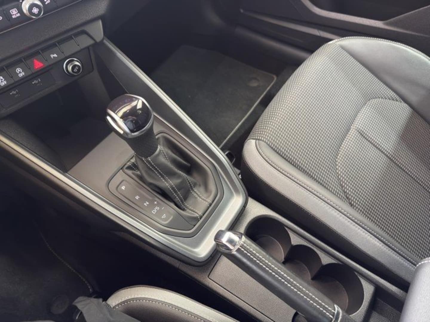 Bild über Audi A1 allstreet 35 TFSI S tronic - für weitere Informationen kontaktieren Sie den Audi Partner