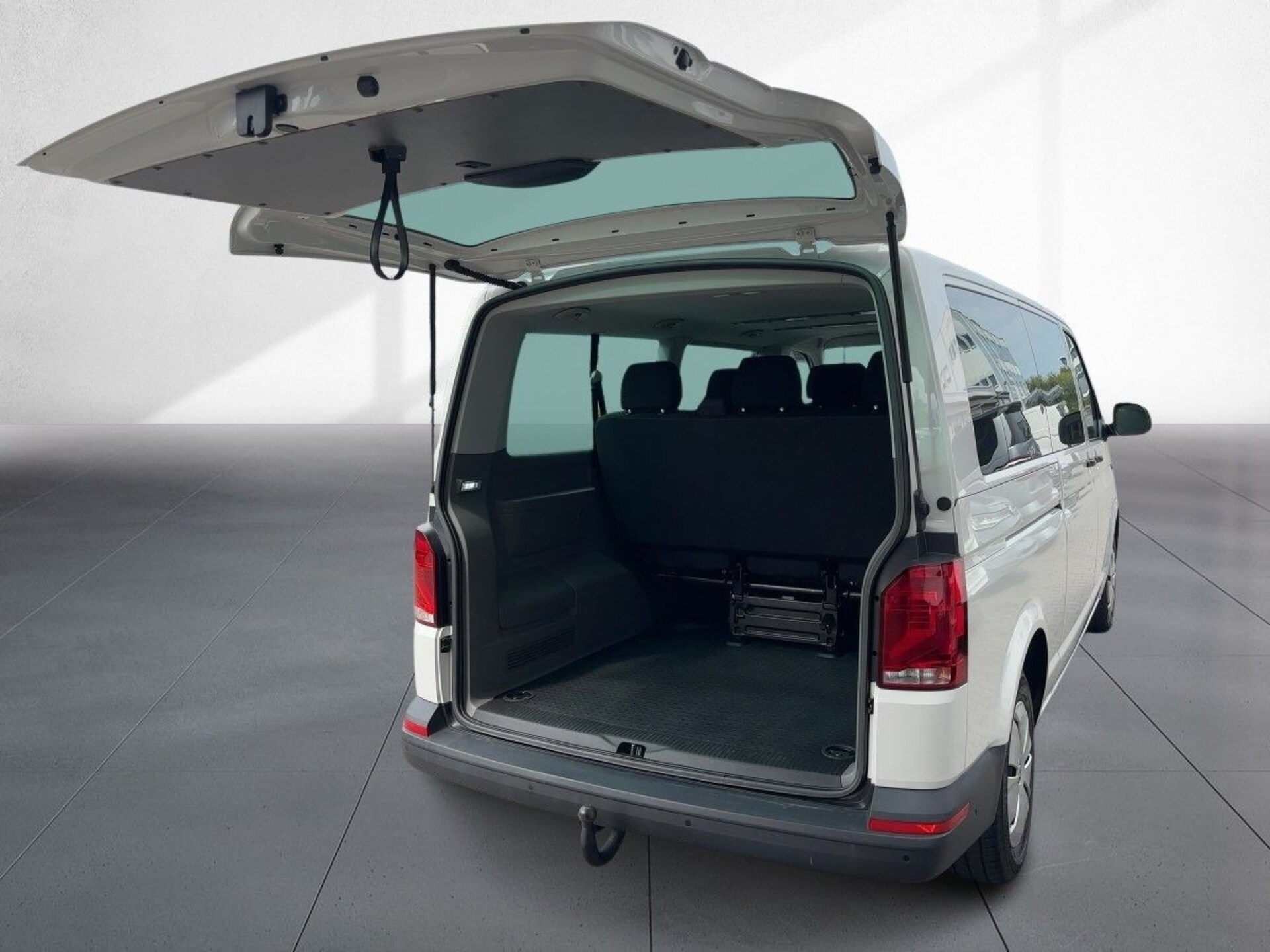 Volkswagen T6.1 Caravelle langer Radstand Trendline