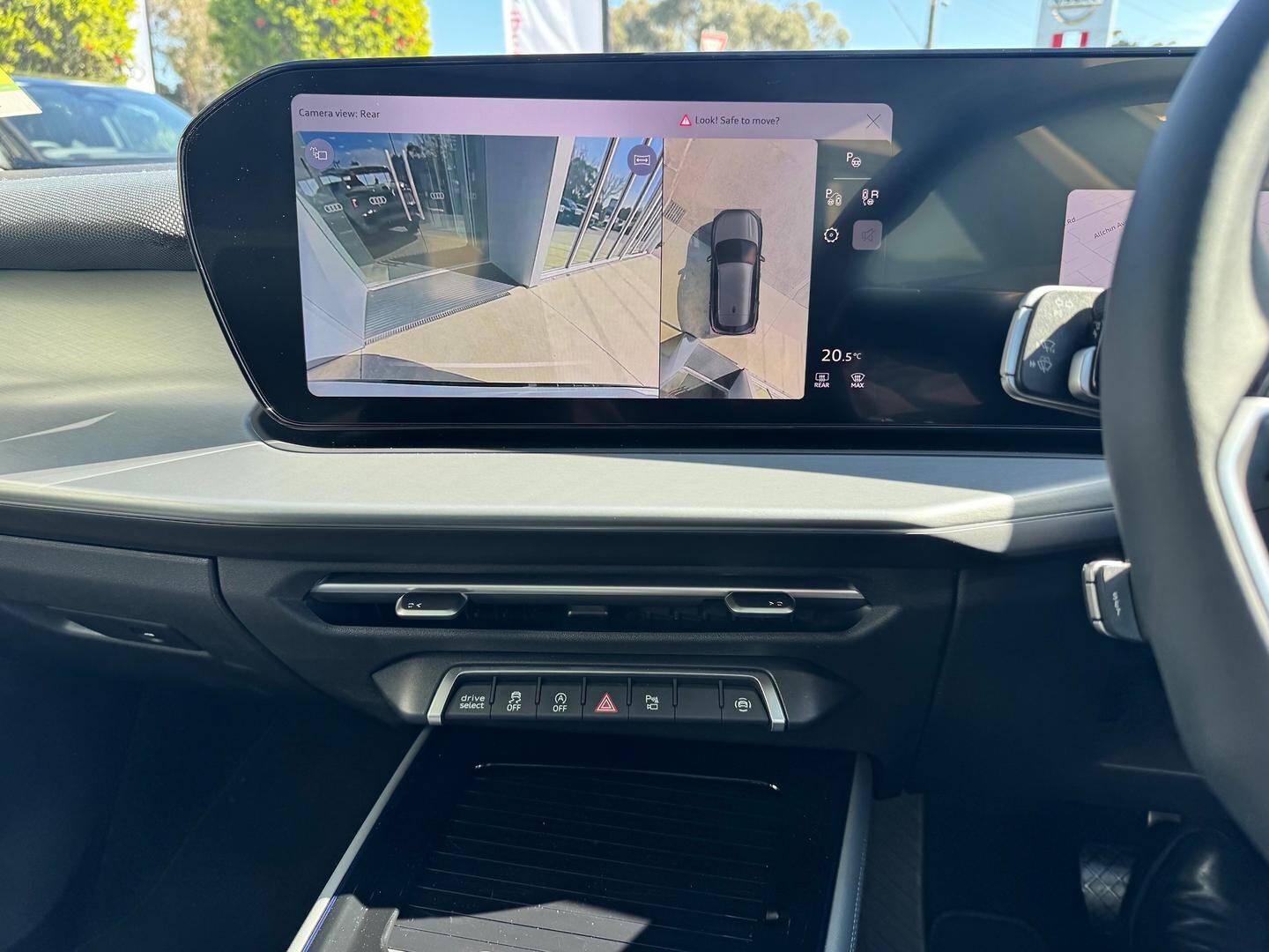 Image about Audi Q3 SUV TFSI 110 kW launch edition