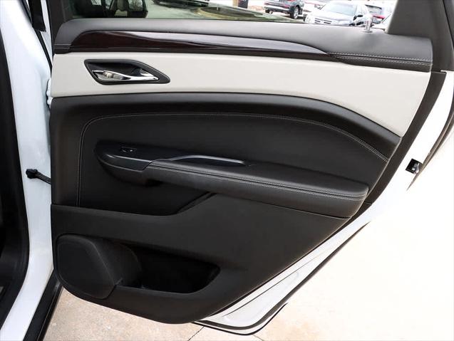 2013 CADILLAC SRX - Image 32