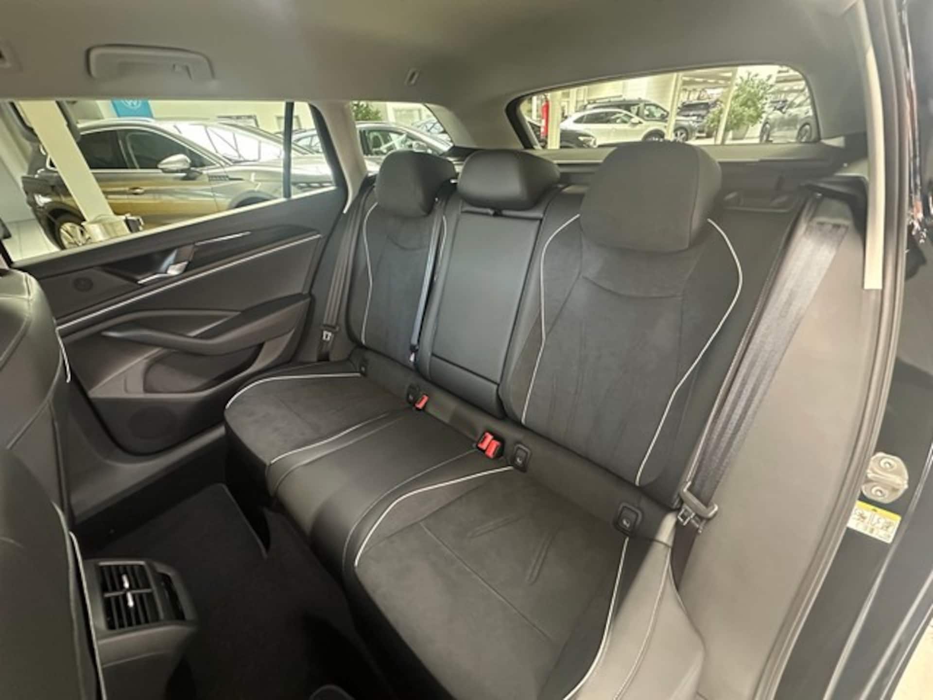Volkswagen Passat Business