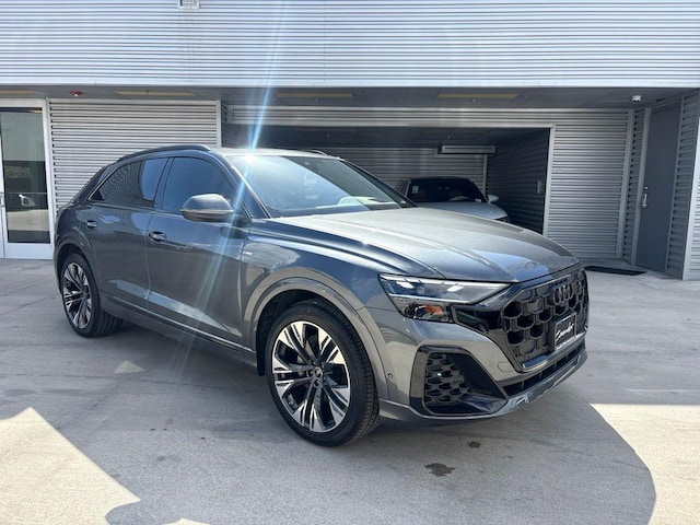 2026 Audi Q8
