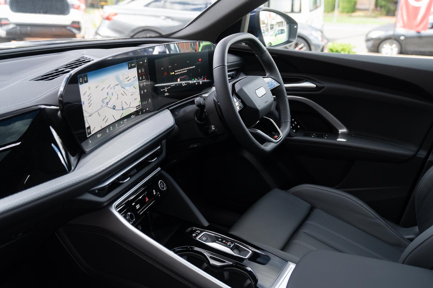 Image about Audi Q5 SUV TDI quattro 150 kW sport