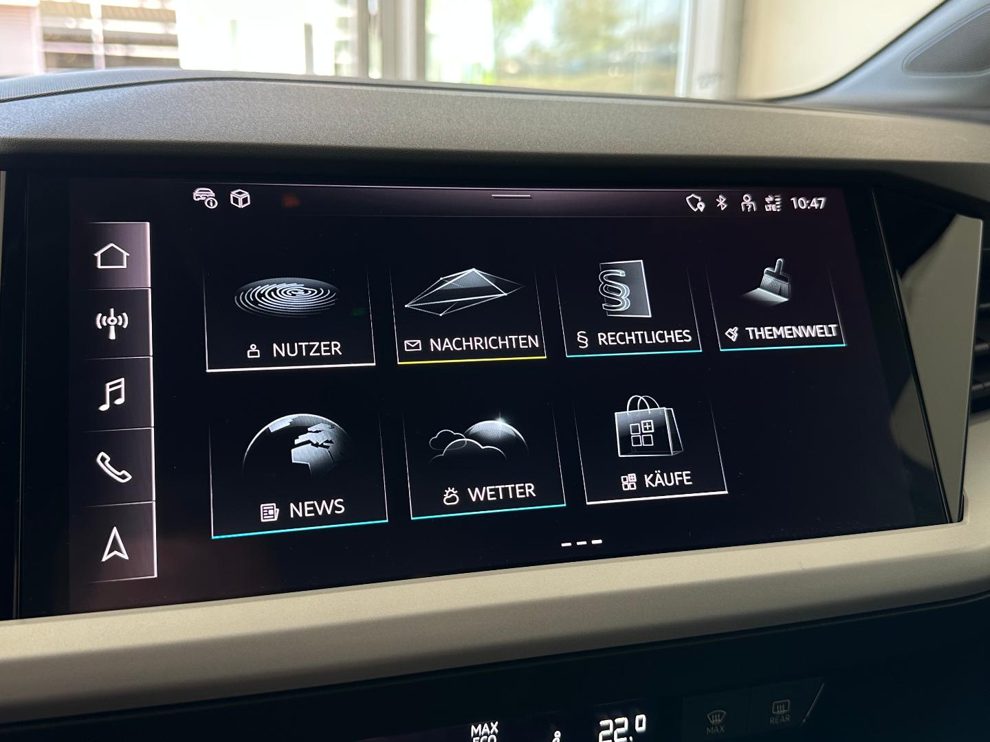 Image about Audi Q4 e-tron 40 e-tron