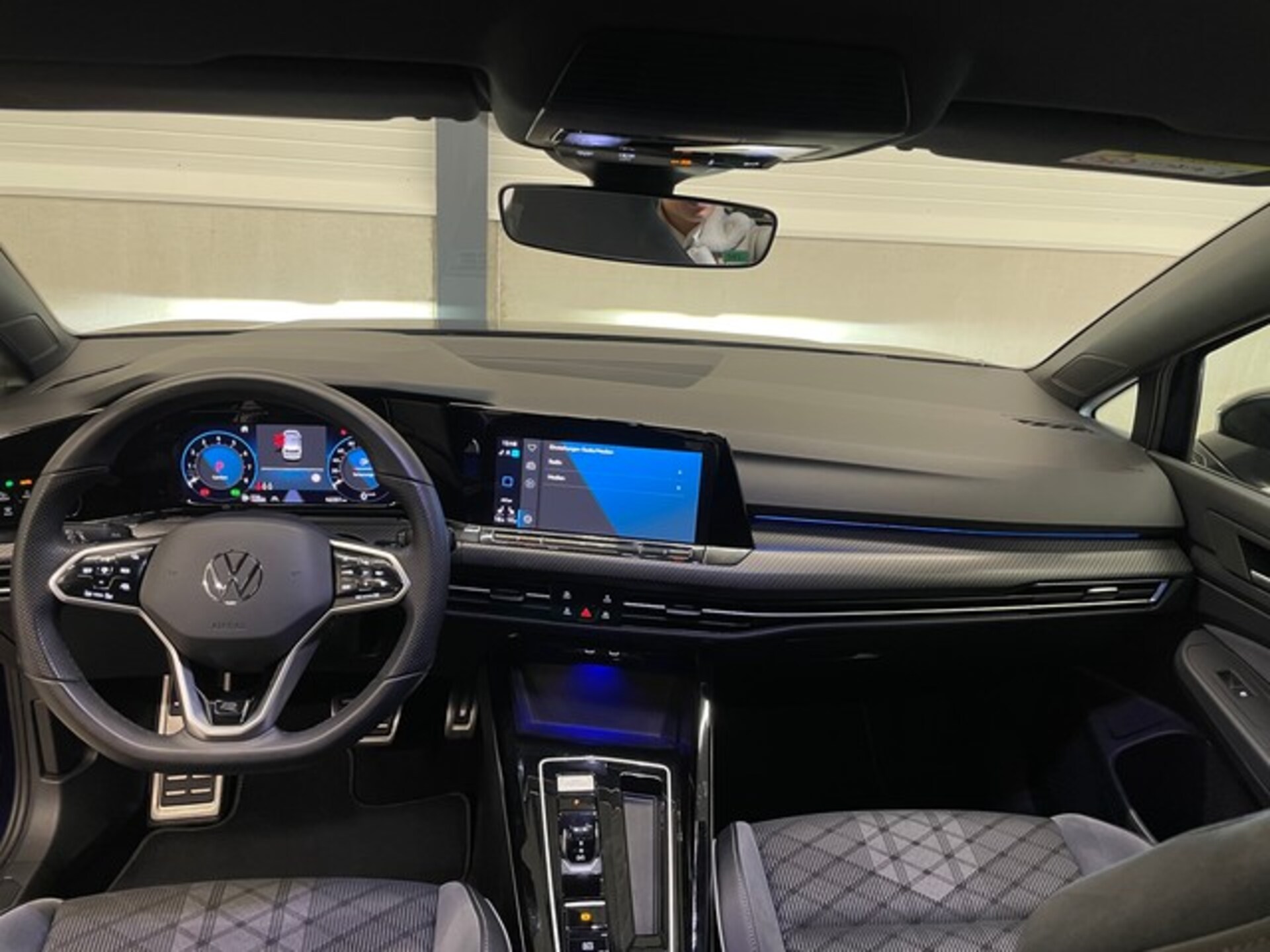 Volkswagen Golf R-Line