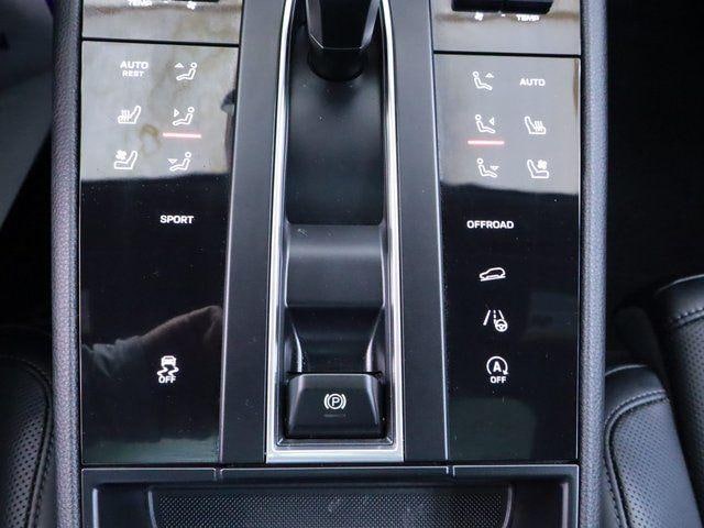 2024 Porsche Macan Base - Photo 30