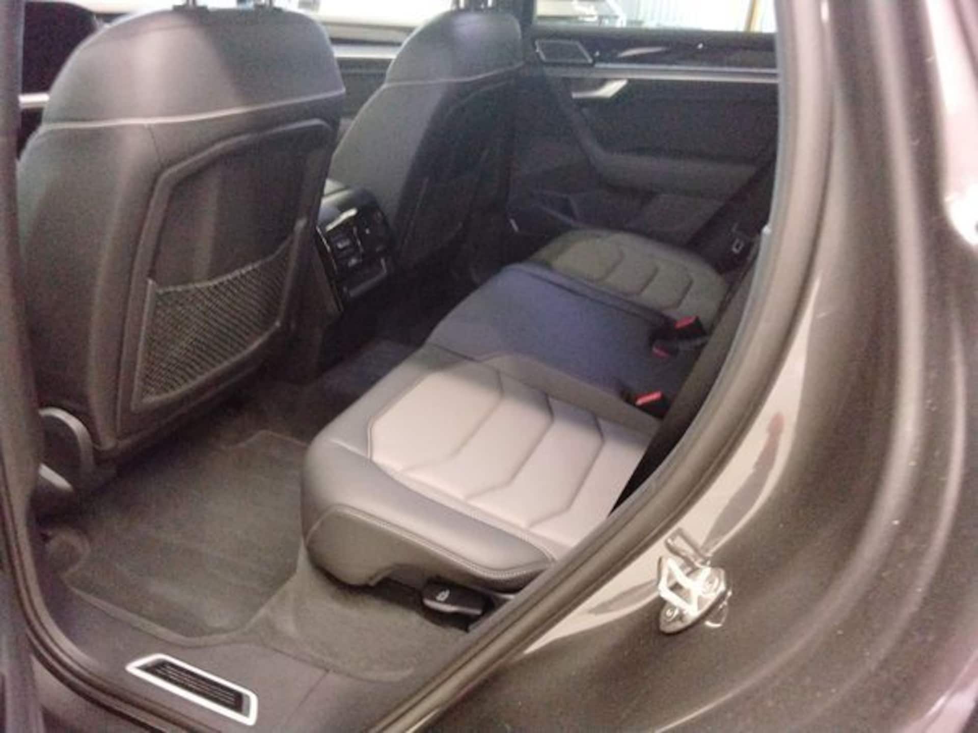Volkswagen Touareg R-Line