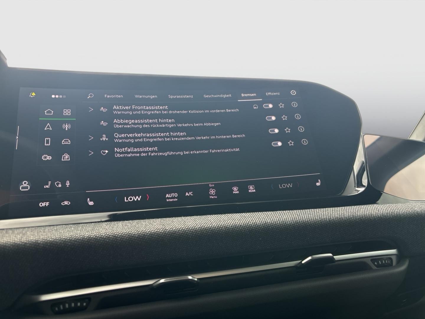 Bild über Audi A5 Avant TFSI 150 kW S tronic - für weitere Informationen kontaktieren Sie den Audi Partner