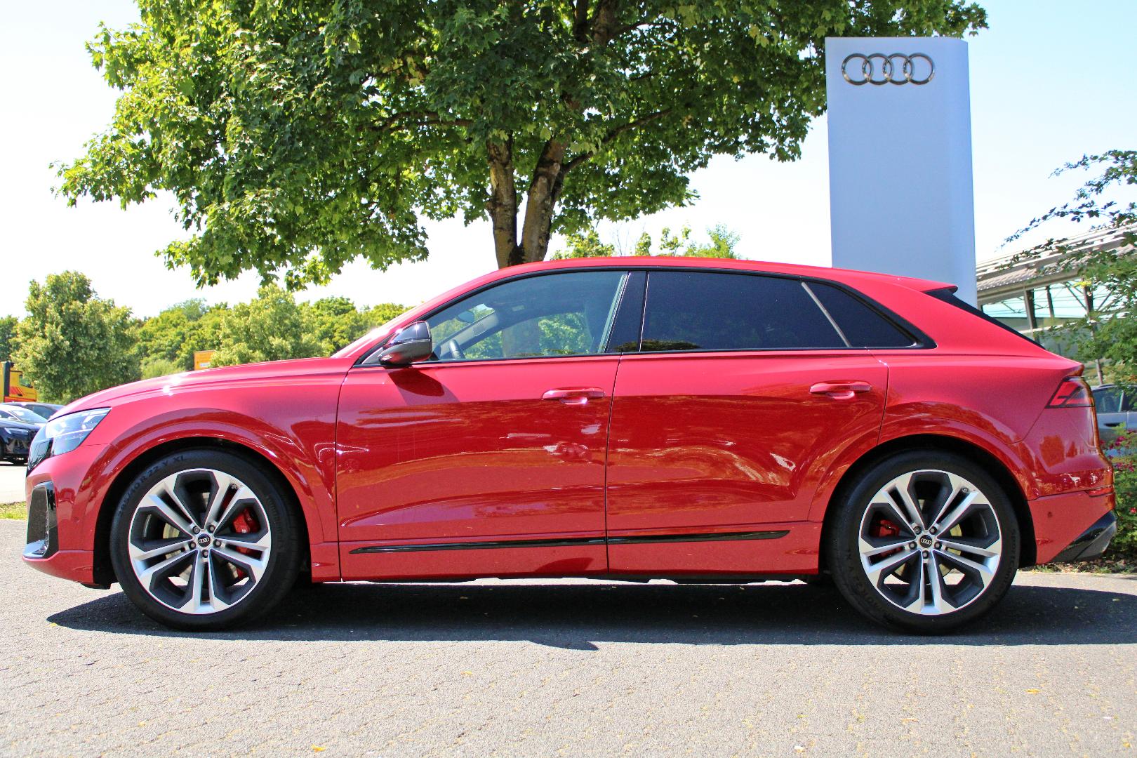 Image about Audi SQ8 SUV TFSI quattro tiptronic