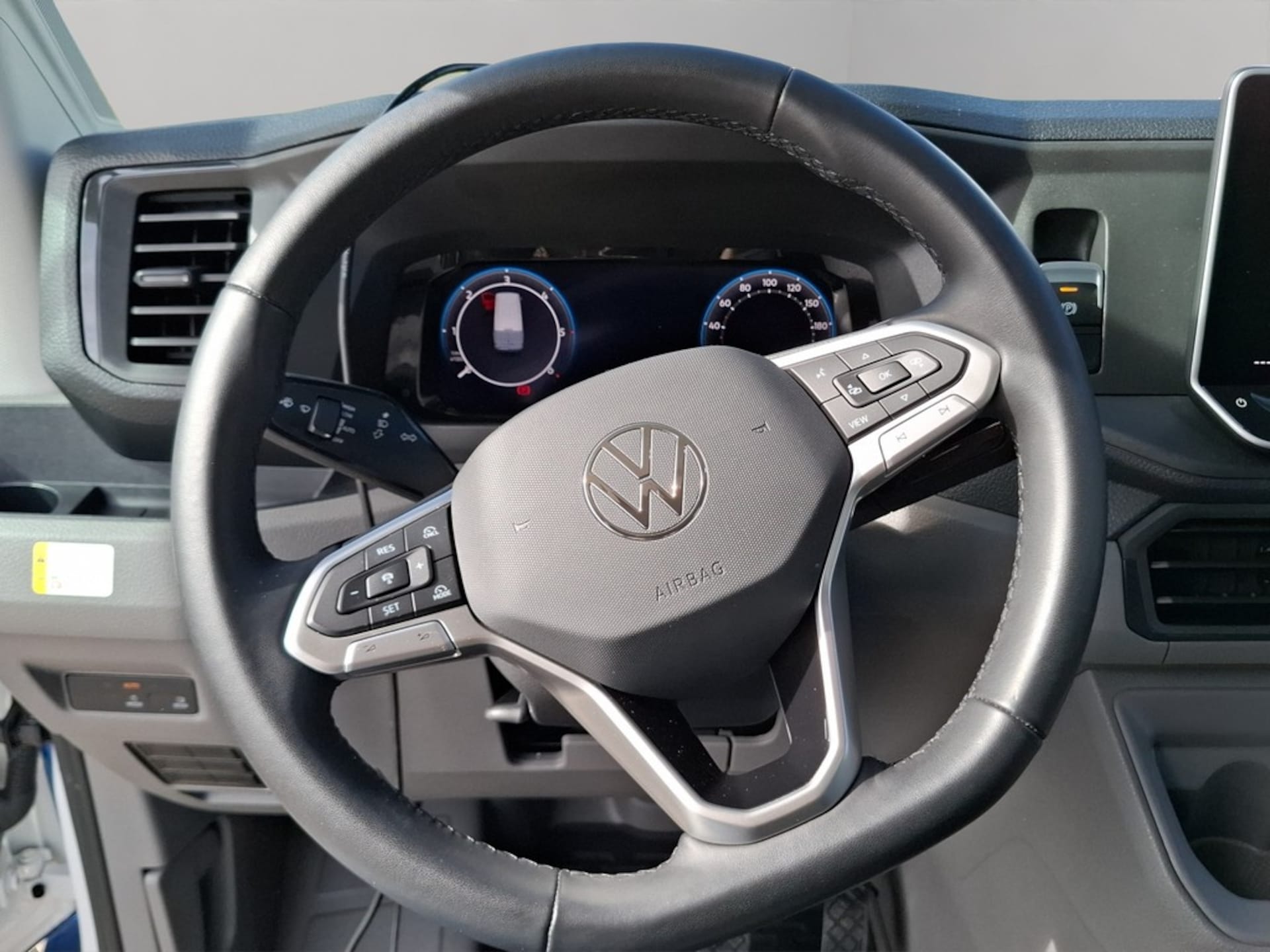 Volkswagen Grand California 600
