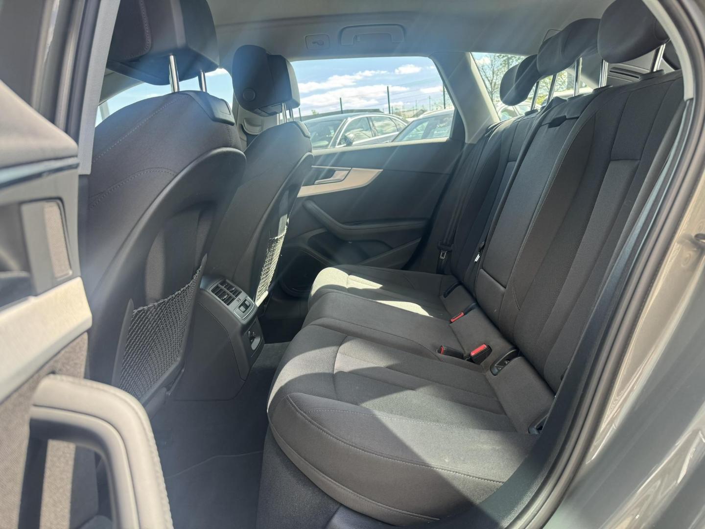 Image about Audi A4 allroad quattro Design 40 TDI 150 kW (204 ch) S tronic