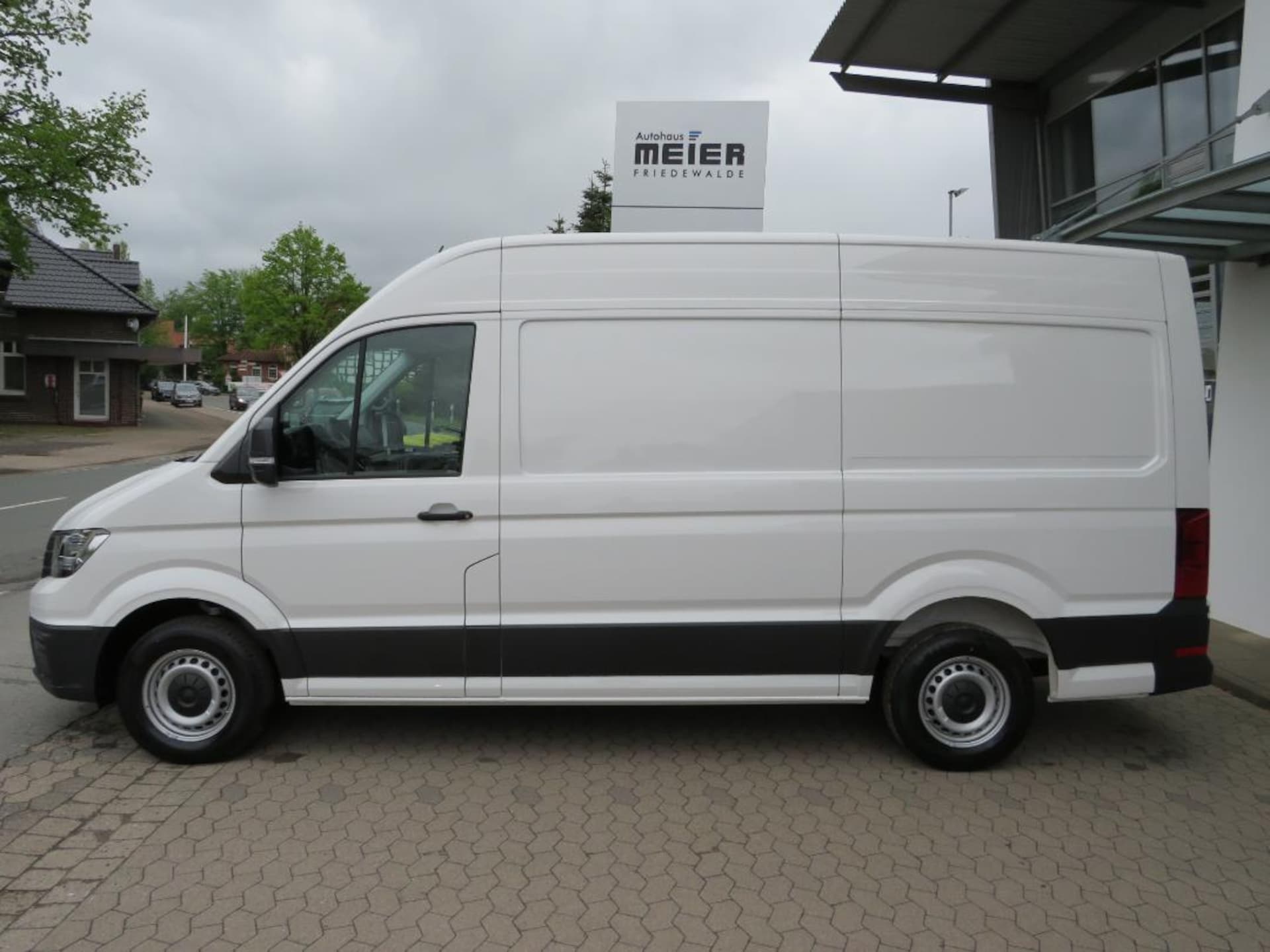 Volkswagen Crafter Kasten mittlerer Radstand