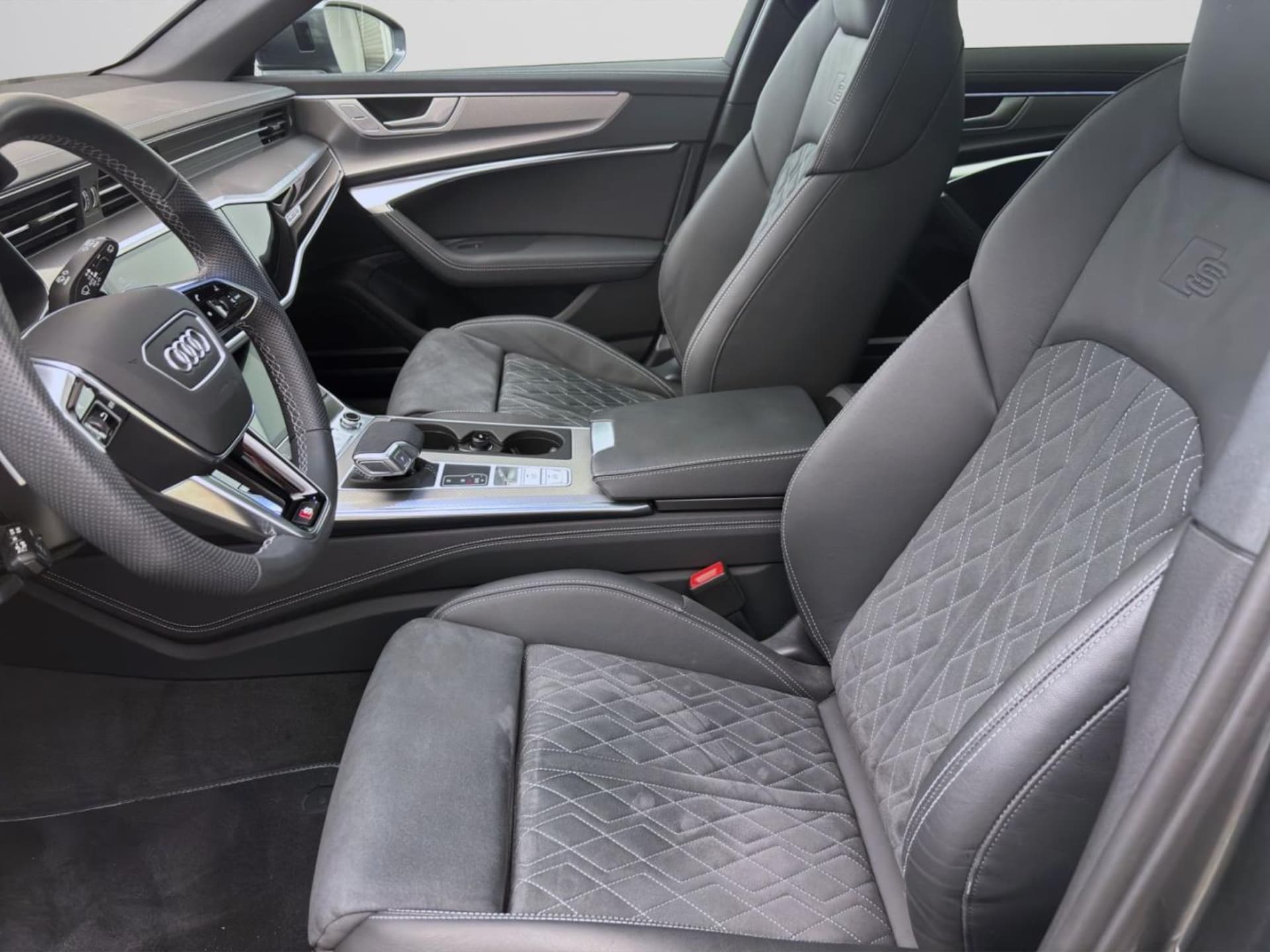 Audi S6 Avant
