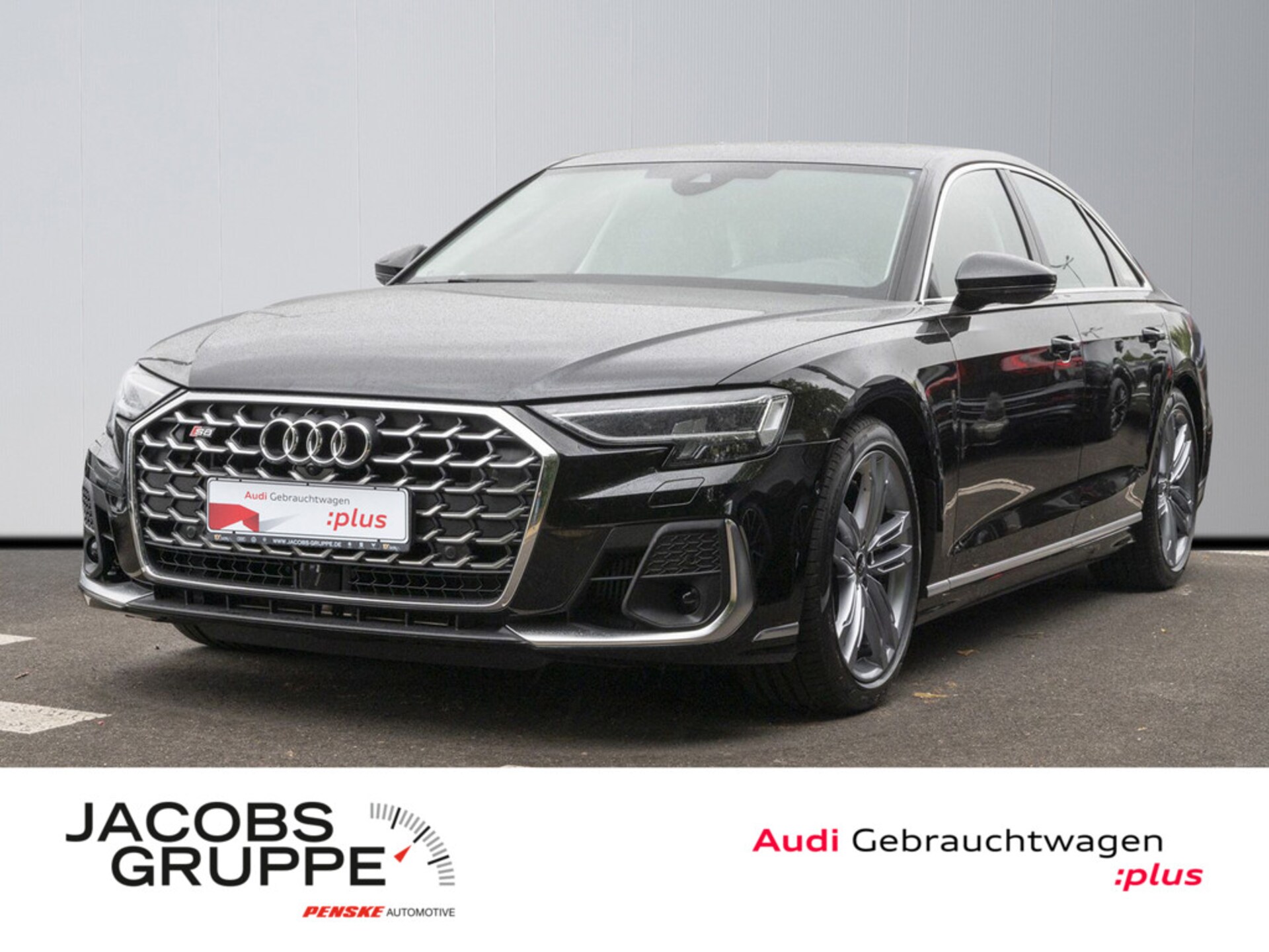 Audi S8