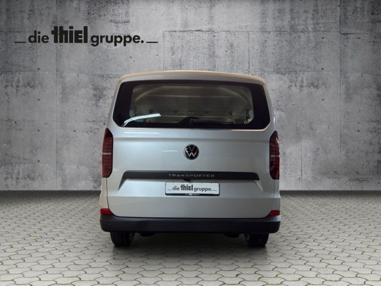 Volkswagen Transporter Kombi langer Radstand – Bild 6