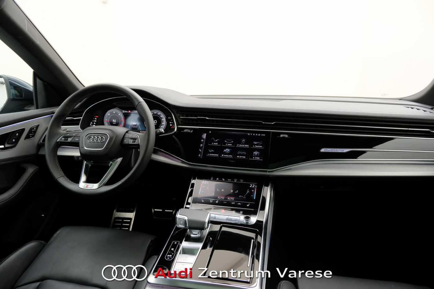 Image about Audi Q8 SUV S line edition 50 TDI quattro 210 kW (286 CV) tiptronic