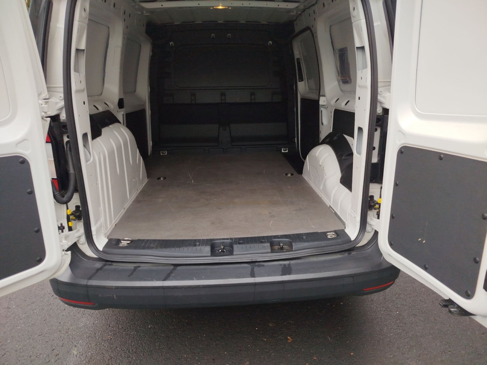 Volkswagen Caddy Maxi Cargo EcoProfi