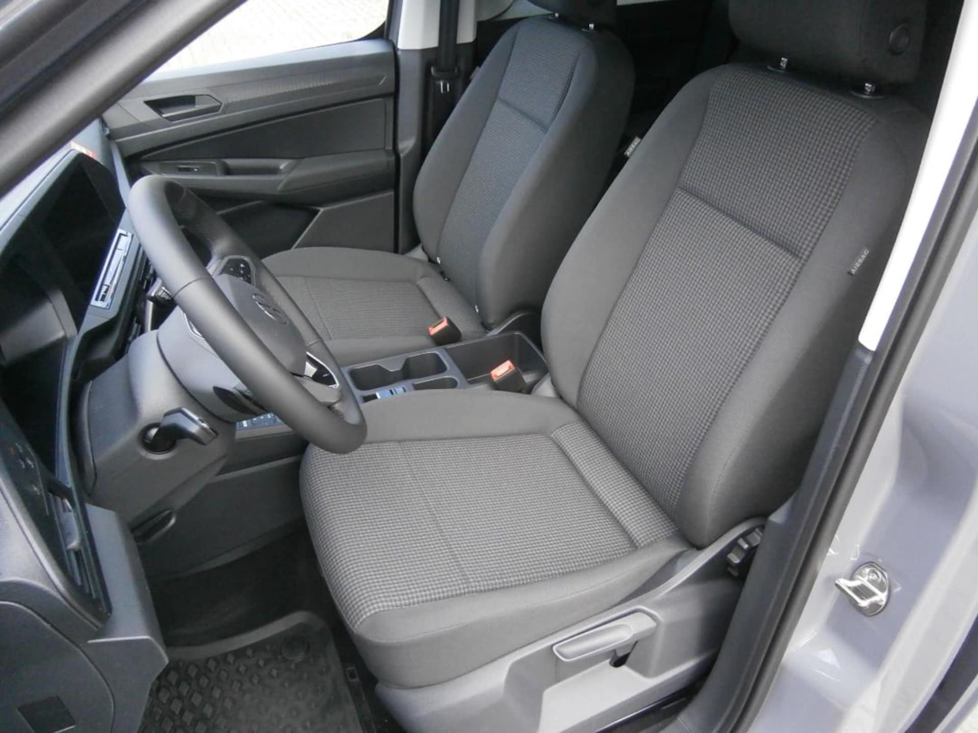 Volkswagen Caddy Basis-Modell