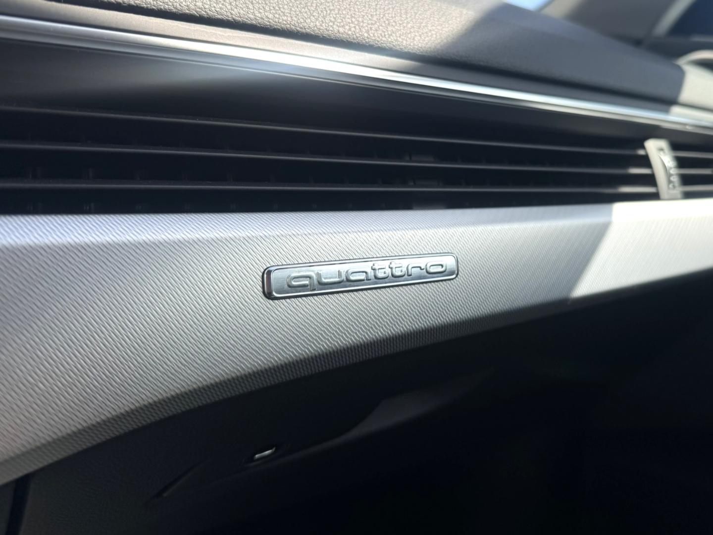 Image about Audi A4 allroad quattro Design 40 TDI 150 kW (204 ch) S tronic