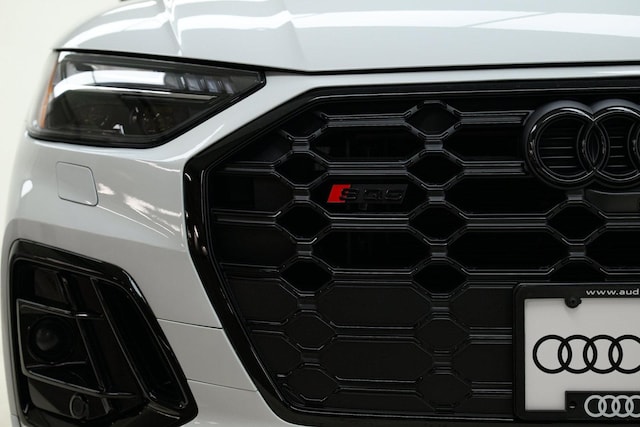 2024 Audi SQ5