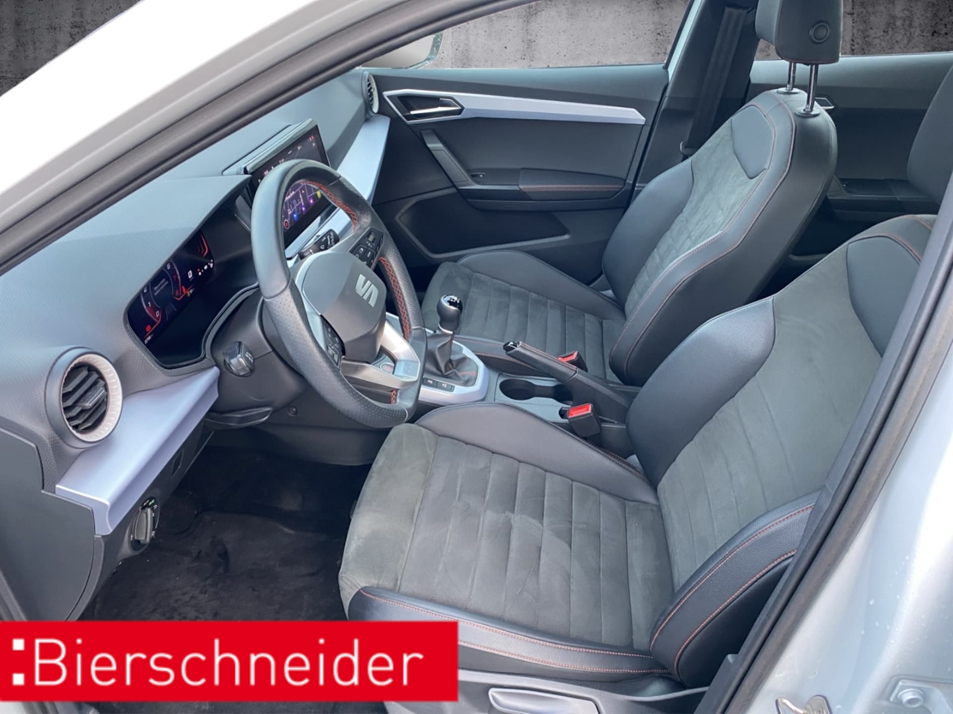 SEAT Arona FR