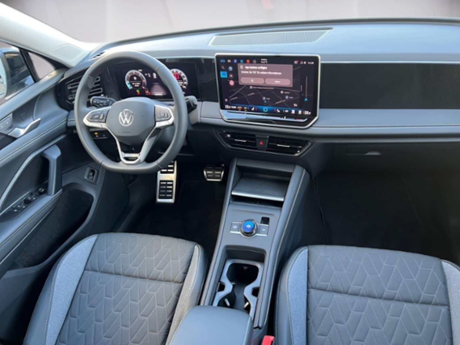 Volkswagen Tiguan – Bild 12