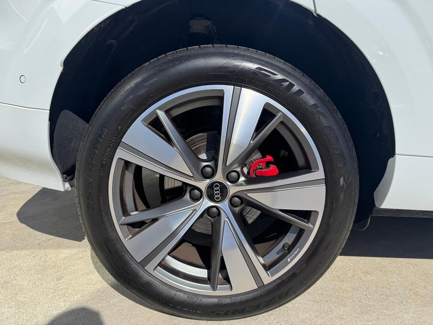 Image about Audi Q3 SUV TFSI 110 kW launch edition