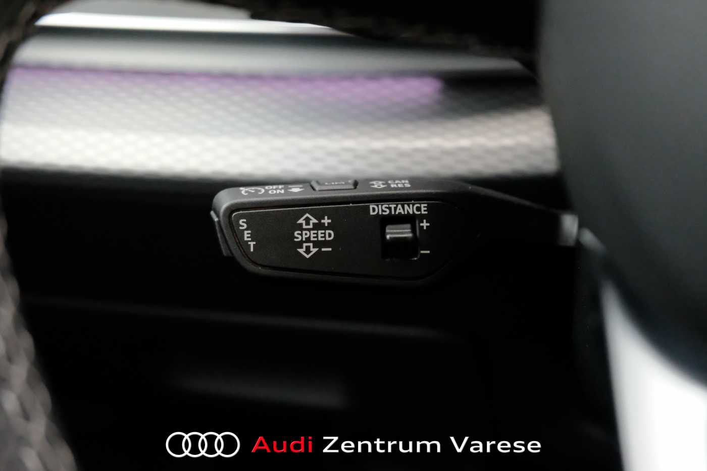 Image about Audi Q8 SUV S line edition 50 TDI quattro 210 kW (286 CV) tiptronic
