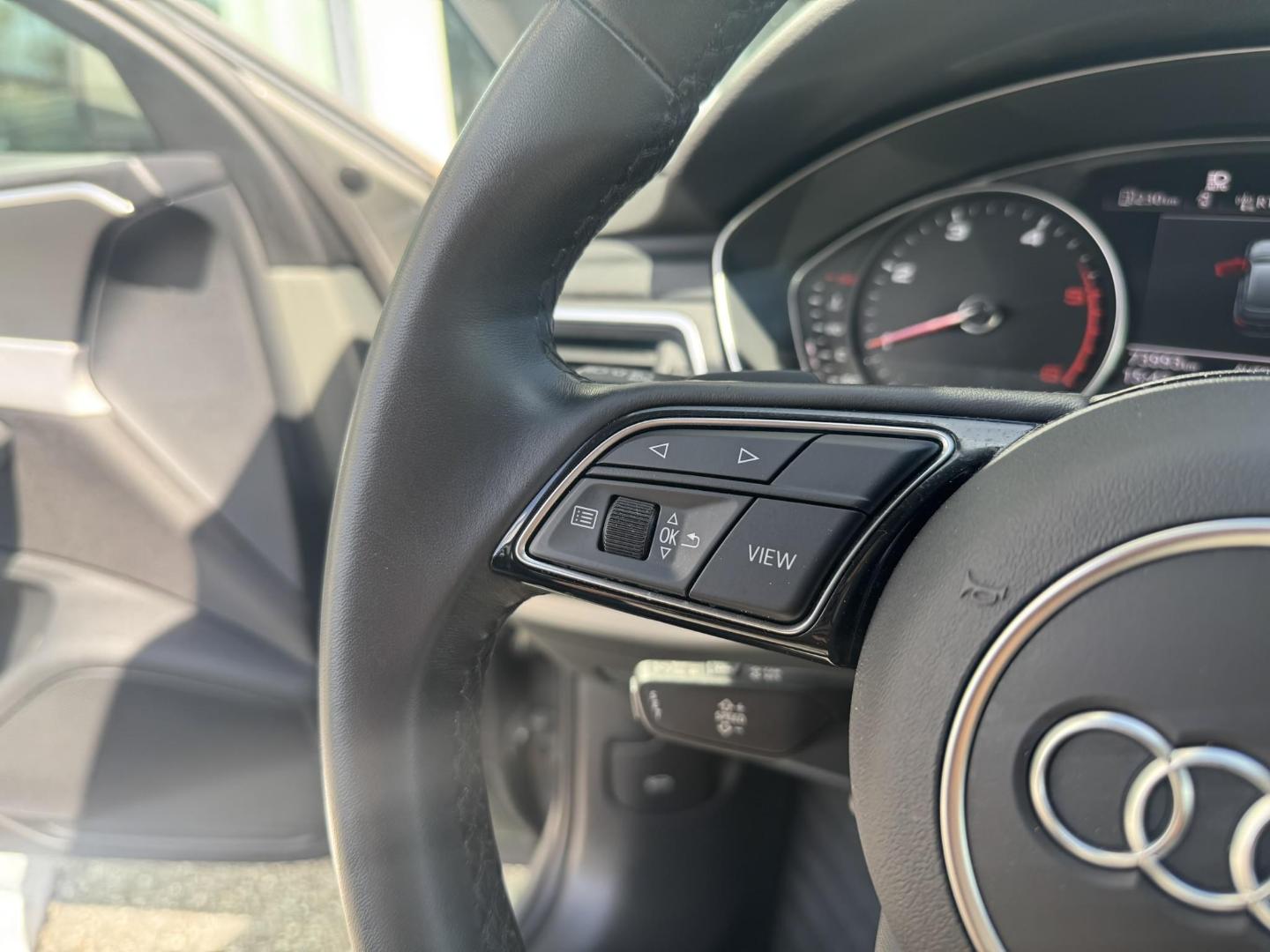 Image about Audi A4 allroad quattro Design 40 TDI 150 kW (204 ch) S tronic