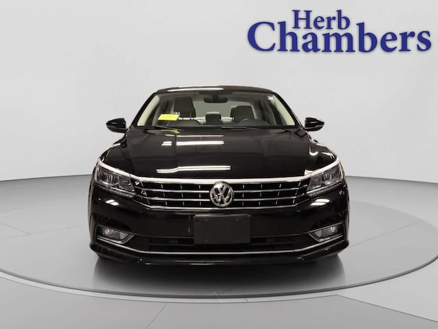 Used 2018 Volkswagen Passat SE with VIN 1VWBA7A39JC016444 for sale in Brookline, MA
