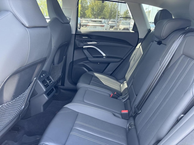2025 Audi Q5 Premium Plus - Photo 18