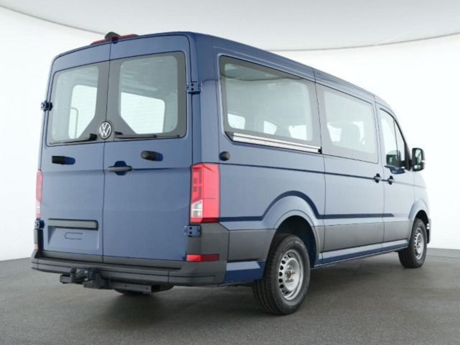 Volkswagen Crafter Kasten mittlerer Radstand – Bild 2